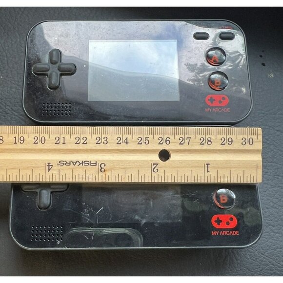 DreamGear My Arcade Gamer V Portable Hand Held System 220 Games in 1 ~ Set of 2 - Picture 5 of 6
